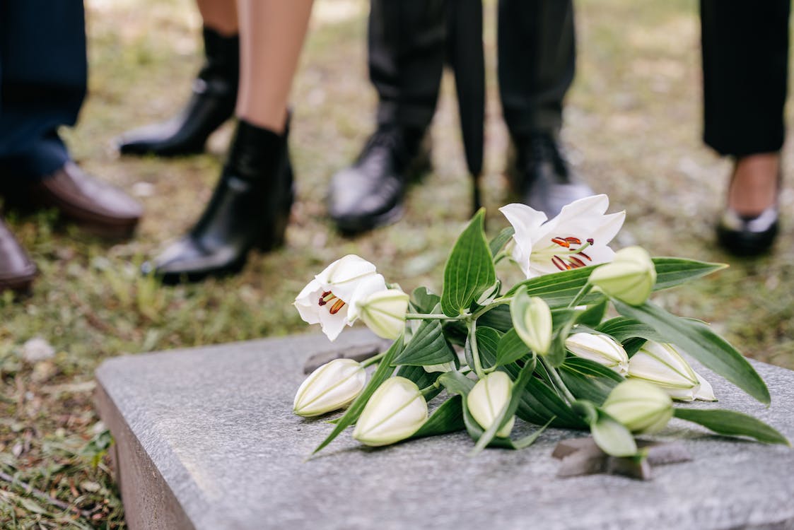 fleurs pour un enterrement touchard le mans